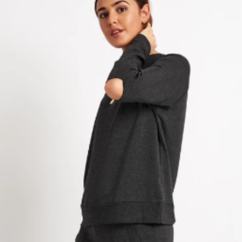 Beyond Yoga Slashes Raglan Pullover
